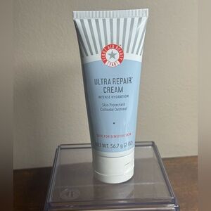 First aid beauty ultra repair cream intense hydration 2oz